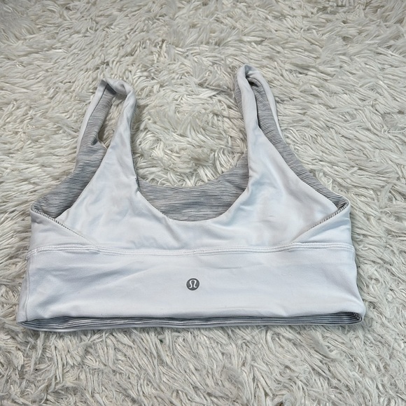 Lululemon Align Reversible Bra *Light Support, A/B Cups White / Wee Are From Spa - Picture 5 of 6